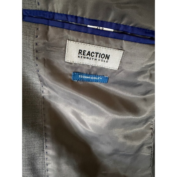 Kenneth Cole Reaction Gray Blazer‎ – Men's 42S - Picture 6 of 7